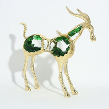 Load image into Gallery viewer, Antler Sculpture - Green Fluorite
