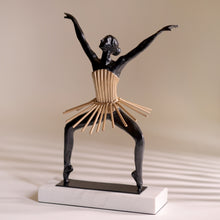 Load image into Gallery viewer, Valentina Sculpture