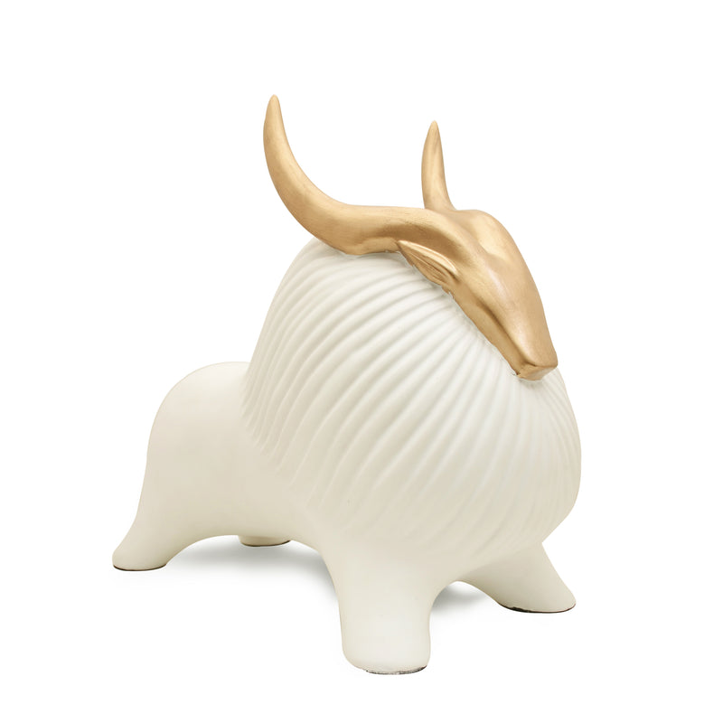 White Tauro Sculpture