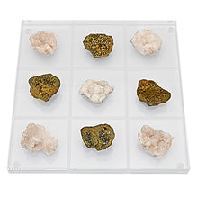 Load image into Gallery viewer, Tic Tac Toe Decor - Glass