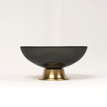 Load image into Gallery viewer, Ripple Nut Bowl
