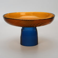 Load image into Gallery viewer, Fubo Fruit Bowl - Orange &amp; Blue
