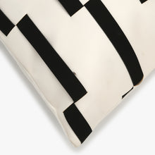 Load image into Gallery viewer, Meridien Cushion Cover

