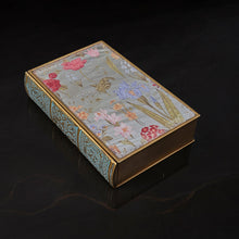 Load image into Gallery viewer, Botanical Chapter Box Book
