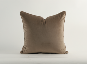 Cavallo Cushion Cover