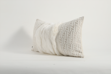 Load image into Gallery viewer, Arctic Fur Rectangle Cushion Cover
