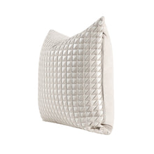 Load image into Gallery viewer, Oro Cushion Cover

