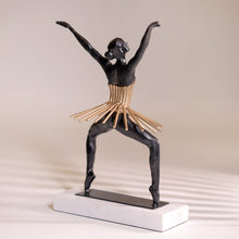 Load image into Gallery viewer, Valentina Sculpture
