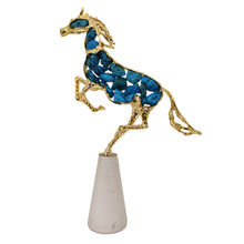 Load image into Gallery viewer, Dash Sculpture
